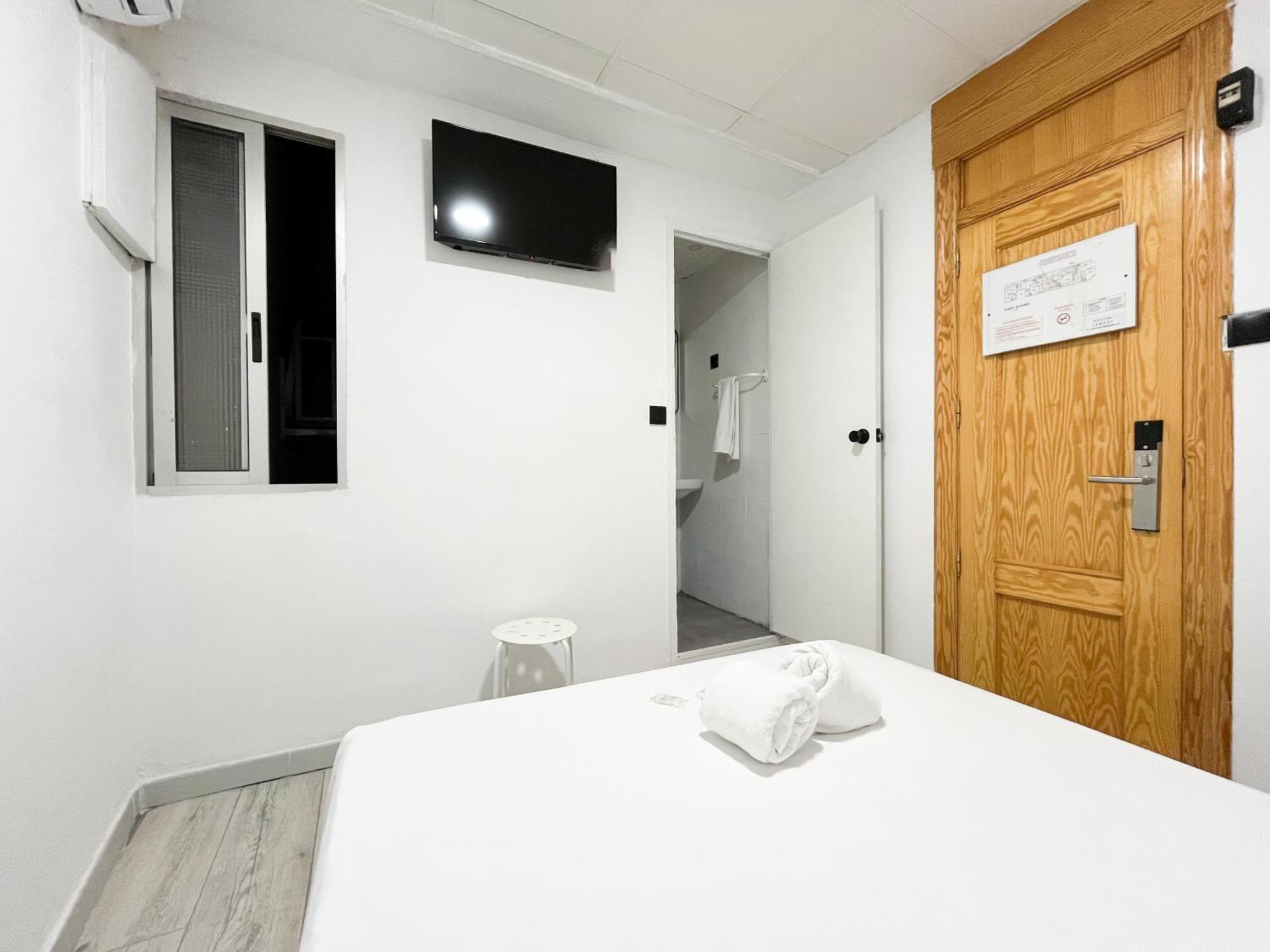 Sleep&Go Hotel Alicante Kültér fotó