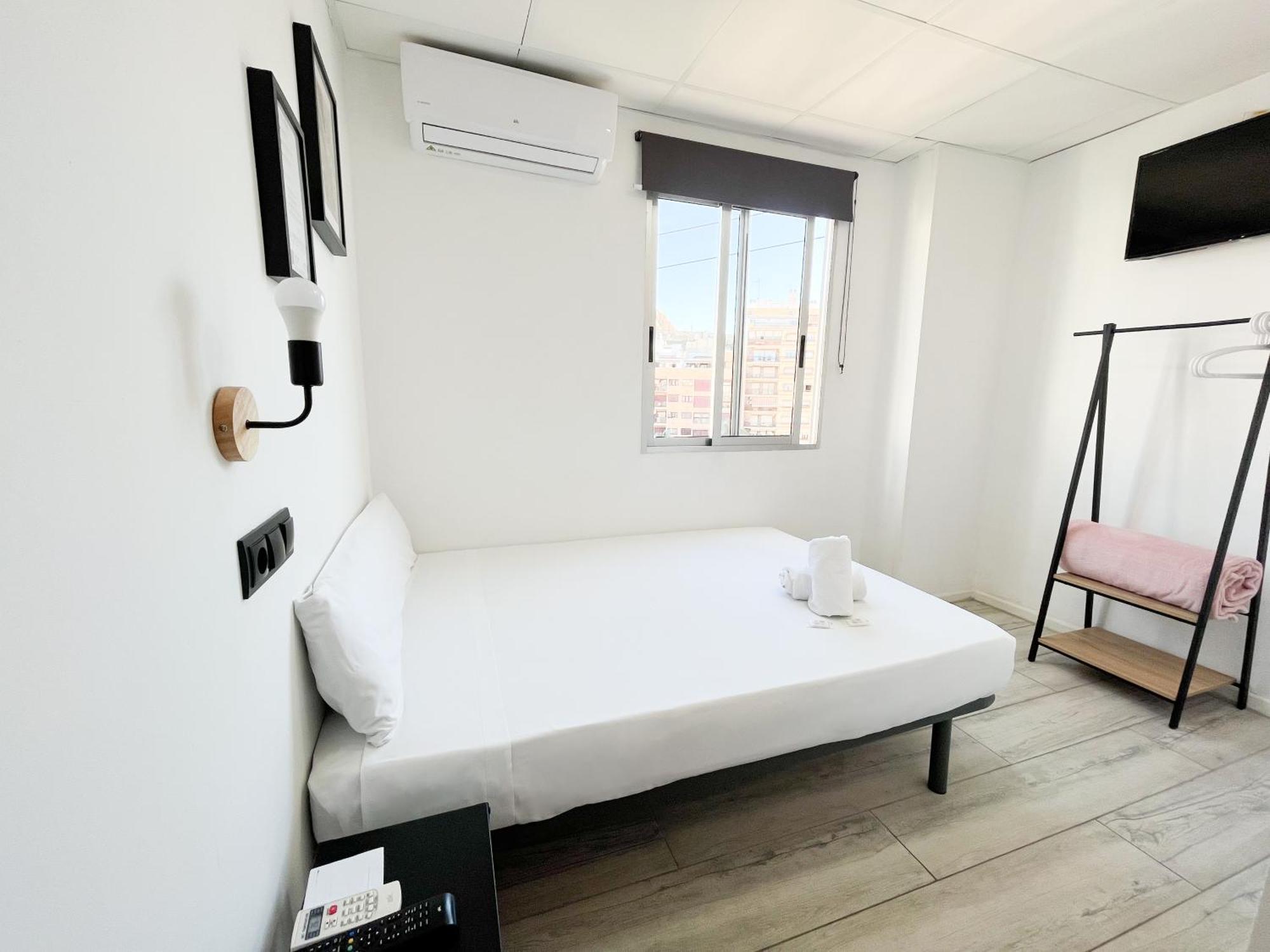 Sleep&Go Hotel Alicante Kültér fotó
